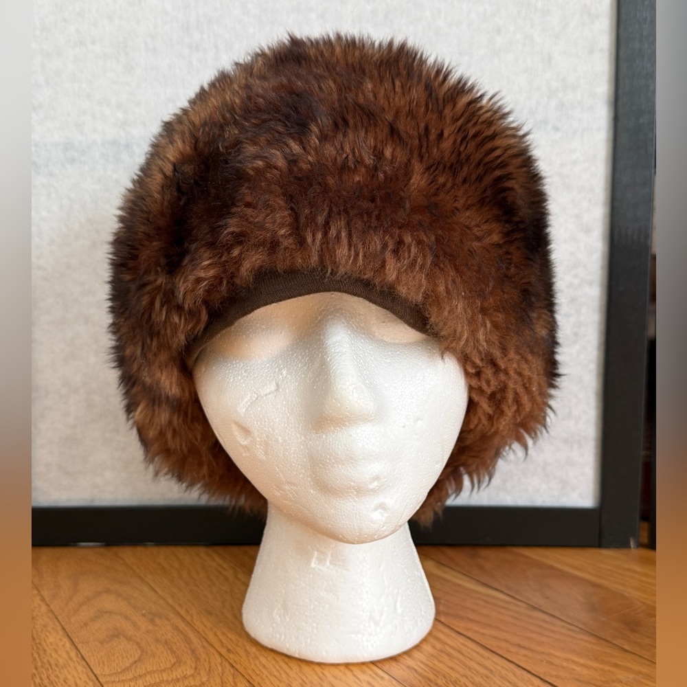 Vintage Italian Shearling Hat – Tuscan Lamb Fur – Made in Italy – Quiet Luxury